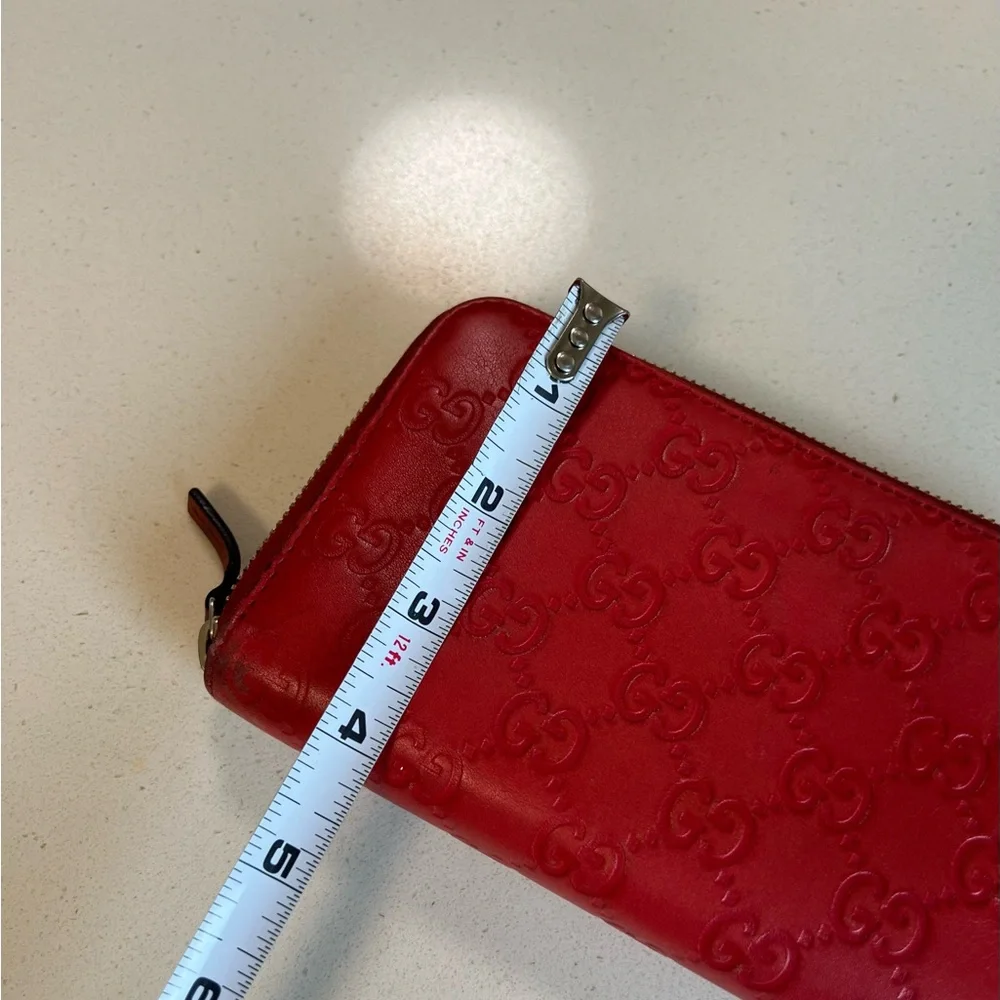 Gucci Red Embossed Leather Wallet - Picture 9 of 11